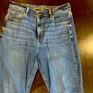 American Eagle Mom Jean
